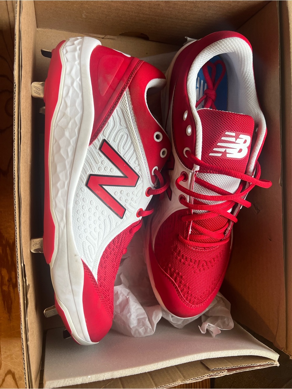 New Balance Baseball Cleats - Picture 3 of 4